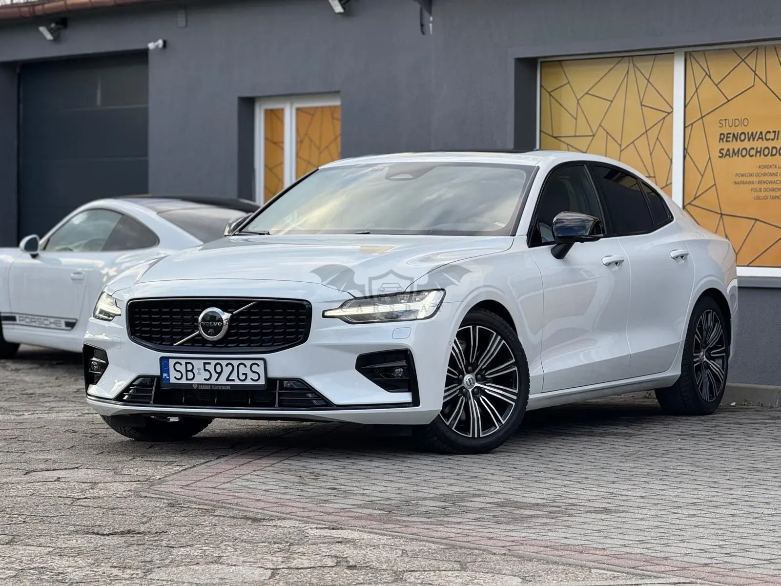 Volvo S60 III (2018-) B5 B Ultimate Dark 2024