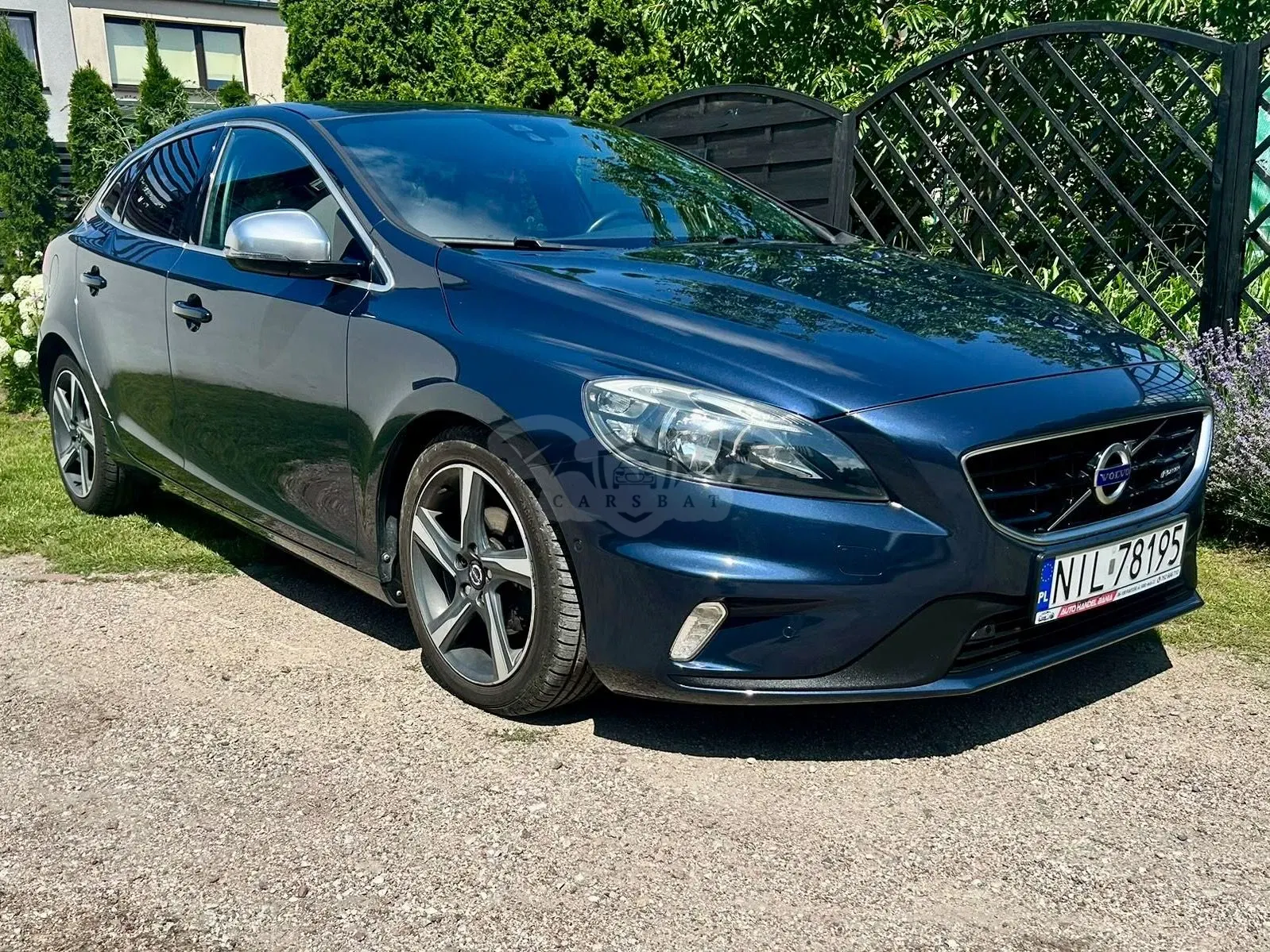 Volvo V40 II (2012-) D2 R-Design 2013