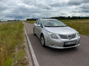 Toyota Avensis III (2009-) 2.2 D-4D Sol Plus 180 Premium 2009