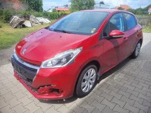 Peugeot 208 I (2012-2019) Blue-HDi 100 Stop&Start Allure 2017