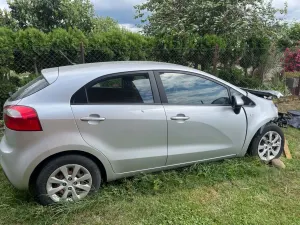 Kia Rio III (2011-) 1.4 crdi M 2013