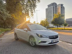 Opel Astra K (2015-2021) 1.6 CDTI Enjoy 2018