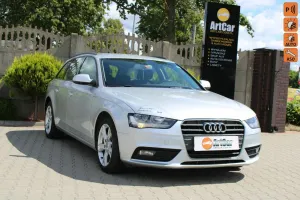 Audi A4 B8 (2007-2015) 2.0 TDI DPF Ambiente 2012