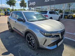 Alfa Romeo Junior 1.2 mHEV Ibrida Speciale eDCT 2025
