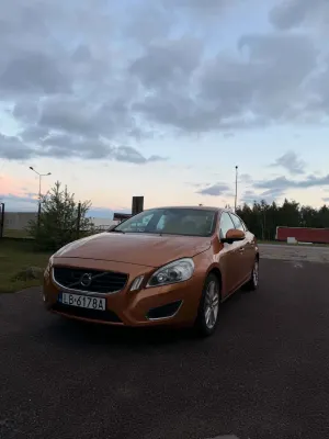 Volvo S60 II (2010-) DRIVe 2011