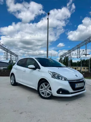 Peugeot 208 I (2012-2019) 1.2 PureTech GPF Signature S&S 2018