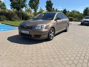 Toyota Avensis II (2003-2009) 1.8 VVT-i Terra 2003