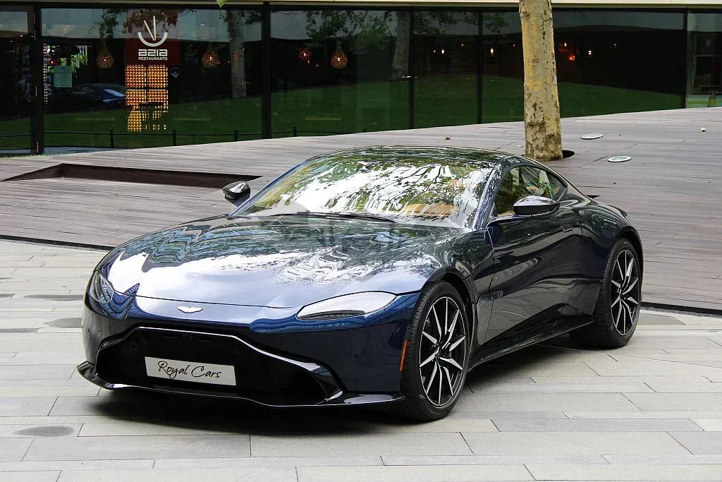 Aston Martin Vantage 2019