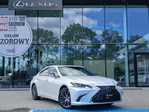 Lexus ES 2024