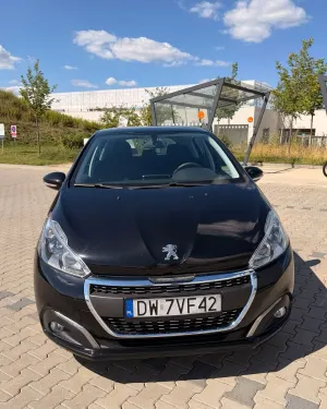 Peugeot 208 I (2012-2019) Blue-HDi 100 Stop&Start Active 2015