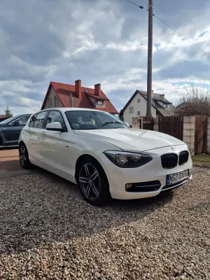 BMW 1 Series F20/F21 (2011-2019) 116d DPF Edition Sport 2011