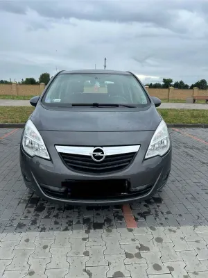 Opel Meriva II (2010-) 1.4 Cosmo 2012