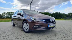 Opel Astra K (2015-2021) 1.4 T Enjoy 2018