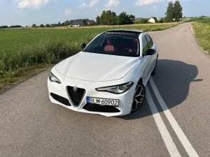 Alfa Romeo Giulia 2.0 Turbo 16V AT8-Q4 Veloce Ti 2021