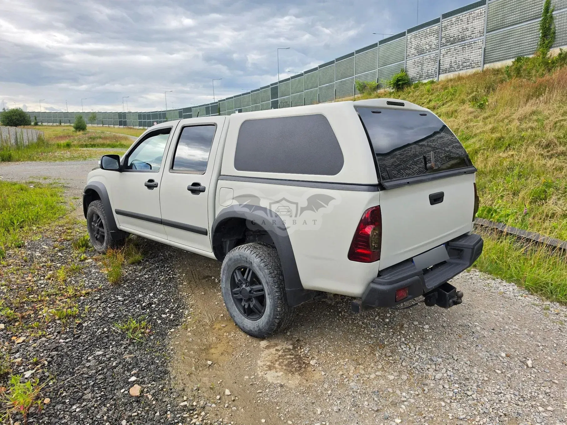 Isuzu D-Max 4x4 Double Cab Autm Custom 2011
