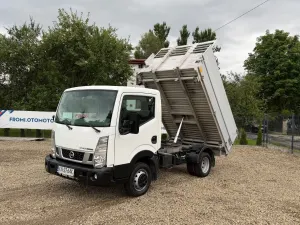 Nissan Cabstar 2016