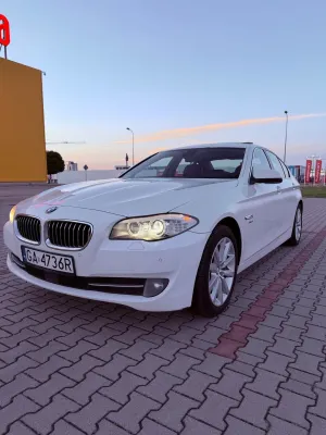 BMW 5 Series F10/F11 (2009-2017) 530d xDrive Luxury Line 2011