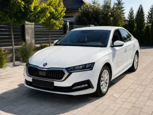Skoda Octavia IV (2020-) 1.5 TSI e-Tec Ambition DSG 2023