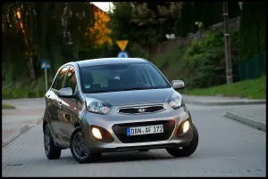 Kia Picanto (Morning) II (2011-) 1.0 Dream Team Edition 2014