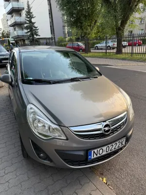 Opel Corsa D (2006-2014) 1.4 16V Cosmo 2013