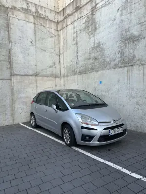 Citroën C4 Picasso I (2006-2013) 1.6 HDi X 2007