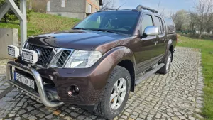 Nissan Navara 2.5 D LE Long EU5 2013