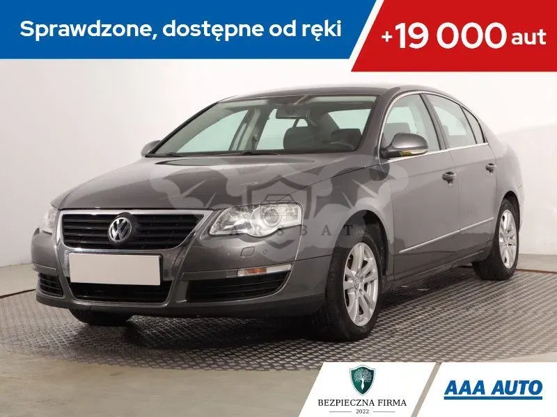Volkswagen Passat B6 (2005-2010) 2005