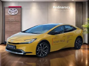 Toyota Prius IV (2015-2023) 2025