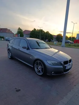 BMW 3 Series E90/E91/E92/E93 (2005-2012) 320d Efficient Dynamics Sport Line 2011