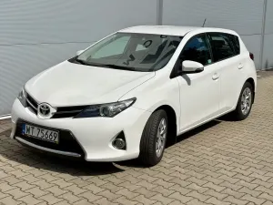 Toyota Auris II (2012-) 1.6 Premium Comfort 2015