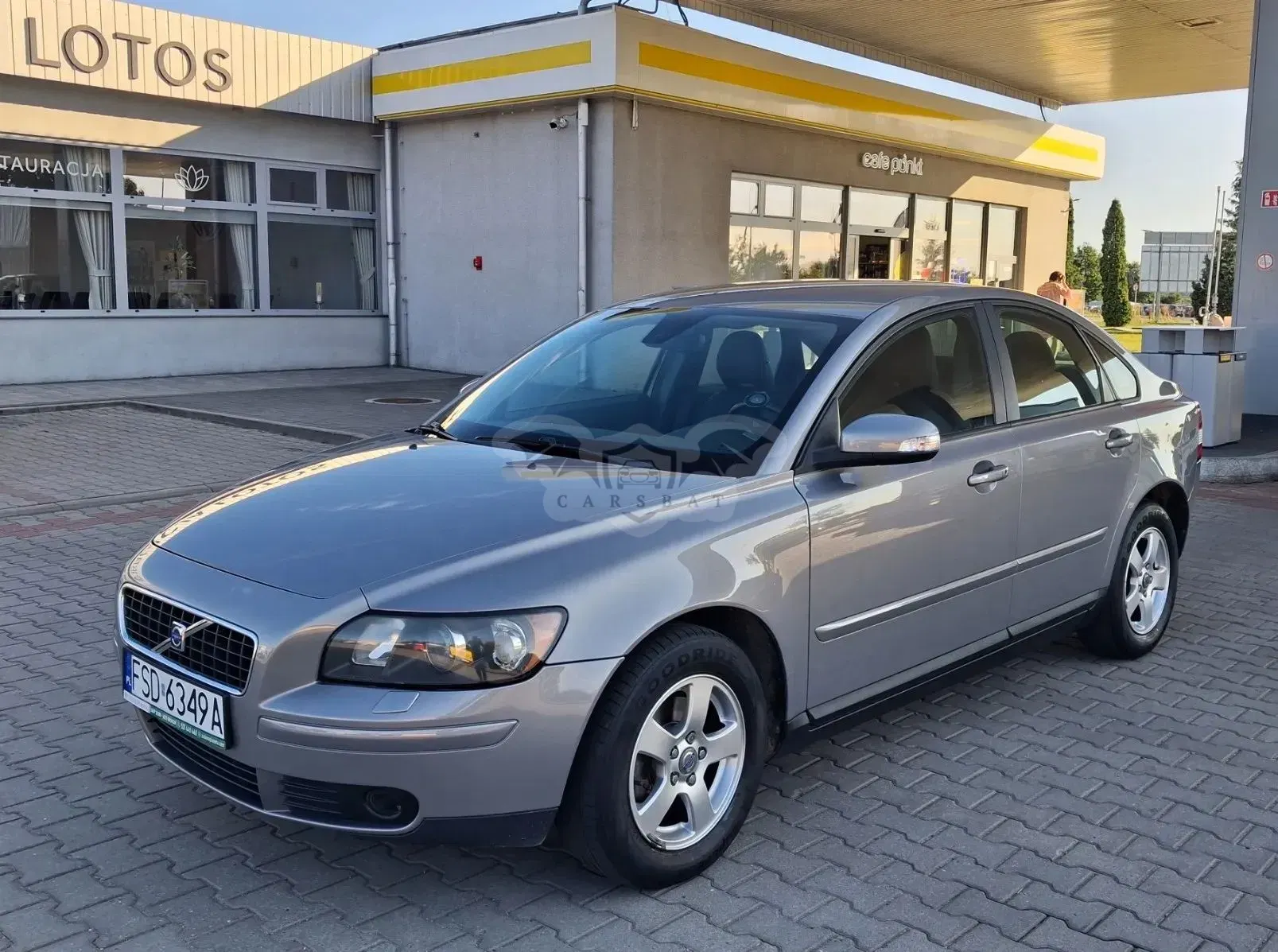 Volvo S40 II (2004-2012) 1.6 R-Design Summum 2007