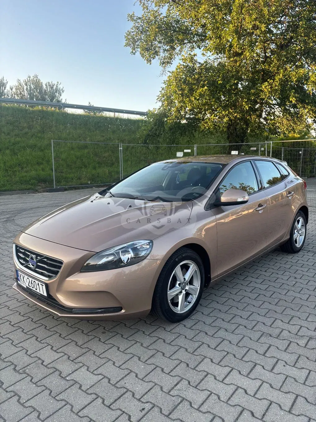 Volvo V40 II (2012-) T4 Momentum 2015