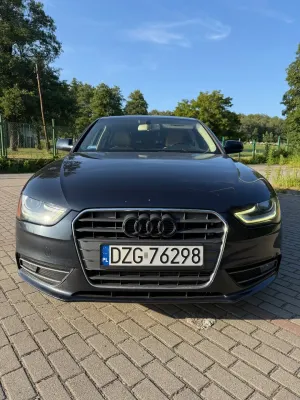 Audi A4 B8 (2007-2015) 2.0 TFSI multitronic Ambiente 2012