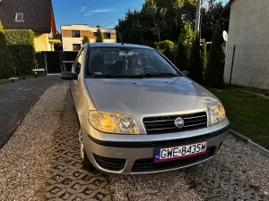 Fiat Punto II FL (2003-) 1.2 8V 2004