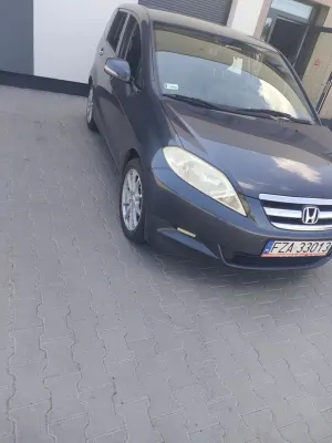 Honda FR-V 2005