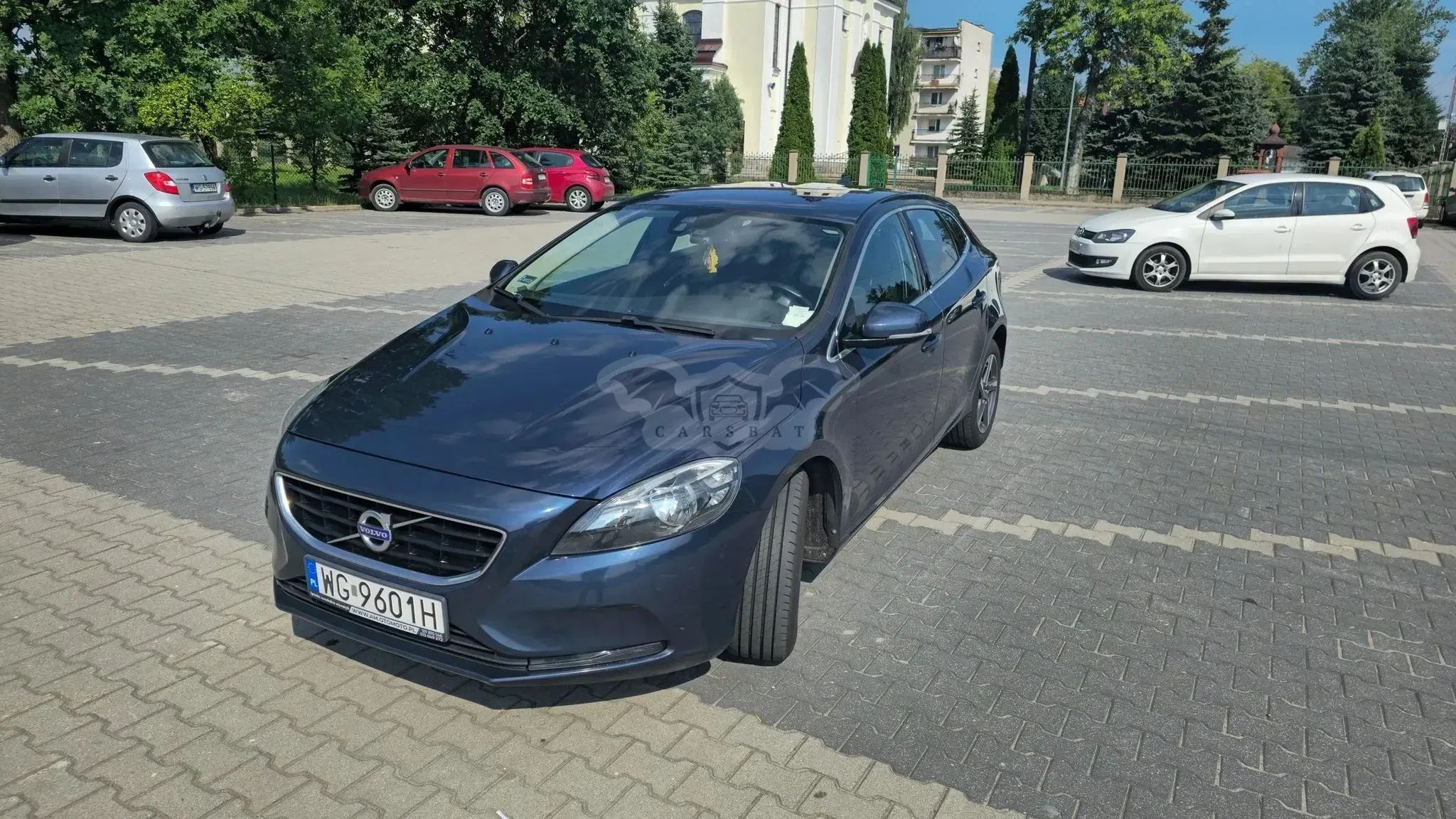 Volvo V40 II (2012-) D4 Drive-E Momentum 2014