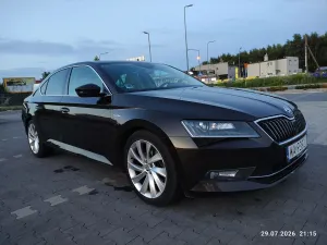 Skoda Superb III (2015-2023) 2.0 TDI L&K DSG 2016
