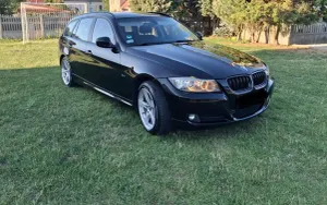 BMW 3 Series E90/E91/E92/E93 (2005-2012) 318d 2011