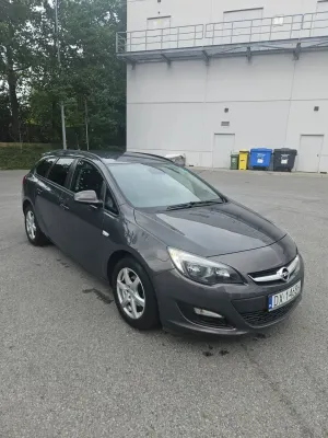 Opel Astra J (2009-2019) 1.4 Turbo ENERGY 2013