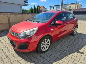 Kia Rio III (2011-) 1.2 Dream Team Edition 2014