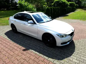 BMW 3 Series F30/F31 (2012-2020) 320i Luxury Line 2017