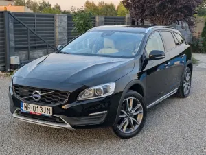 Volvo V60 D4 Drive-E Summum 2017