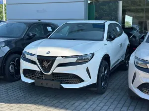 Alfa Romeo Junior 1.2 mHEV Sport Speciale eDCT 2026