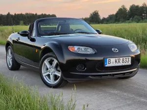 Mazda MX-5 (Miata) 1.8 Emotion 2006