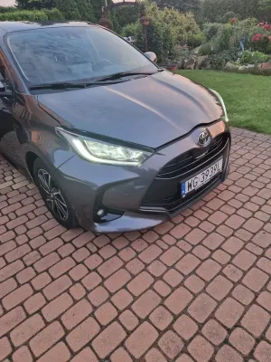 Toyota Yaris IV (2020-) 1.5 VVT-i Team Deutschland 2021