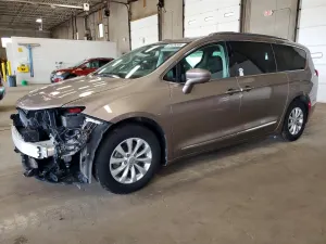 Chrysler Pacifica 2018