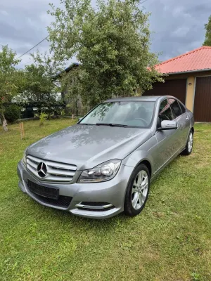 Mercedes-Benz C W204 (2007-2014) 180 7G-TRONIC 2013
