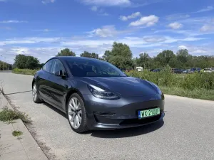 Tesla Model 3 Langstreckenbatterie Allradantrieb Dual Motor 2020
