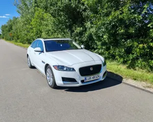 Jaguar XF X260 (2015-) 3.0 V6 Prestige 2017