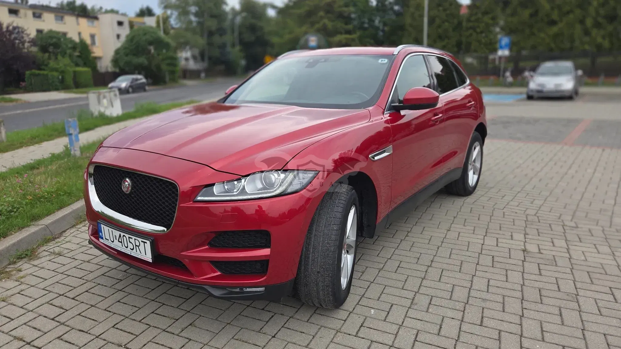 Jaguar F-Pace 2016